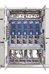 WEG präsentiert wassergekühlten Umrichter für den Maschinen- und Anlagenbau