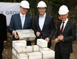 Grundsteinlegung bei Masterflex: Produktion und Lager am Standort Gelsenkirchen werden erweitert