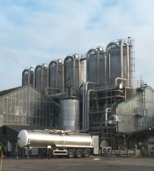 Energy Efficient Rotary Screw Blowers from Atlas Copco Aid Yeast Production for Lallemand GB