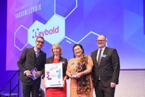 Leybold mit dem Meilenstein Award für Vakuumtechnik ausgezeichnet