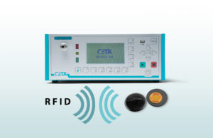 Testing the leak tightness of RFID transponders in the production process