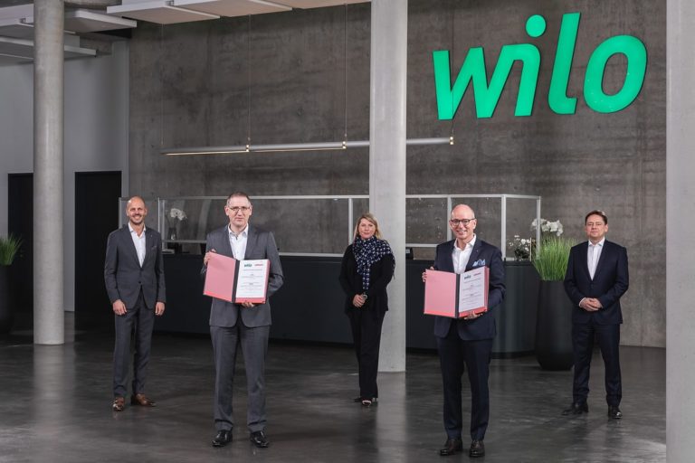 Wilo et Hellmann signent un contrat de coopération logistique mondiale