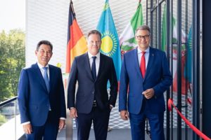 Oliver Hermes neuer Honorarkonsul der Republik Kasachstan