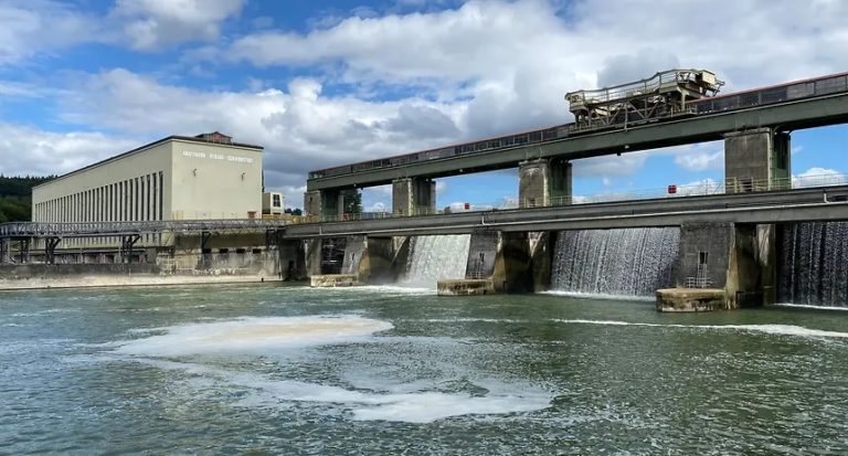 ANDRITZ saniert Kaplanturbinen des Wasserkraftwerks Ryburg-Schwörstadt, Schweiz