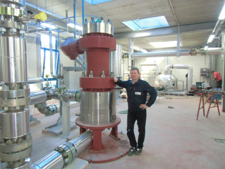 Hochdrucktechnik von HERMETIC für die CO2-Extraktion beim Entkoffeinierungsverfahren von Lavazza