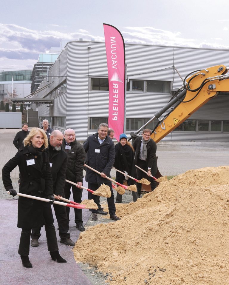 Spatenstich für die „Future Factory Asslar“ von Pfeiffer Vacuum