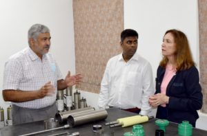 La cónsul general alemana Michaela Küchler visita las instalaciones de I+D de EKKI Pump