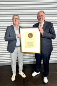 BTGA verleiht Professor Schmickler das Rietschel-Diplom