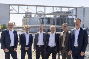 Schwammstadt und klimaresiliente Stadtplanung im Fokus von Starkregen und Trockenheit