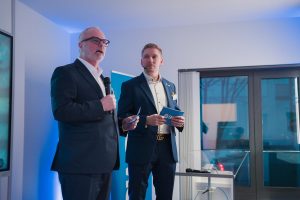 SMC eröffnet Industrial Application Center in Dresden