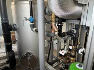 Reitanlage bereitet Trinkwasser für Pferde mit Grünbeck-Kombianlage auf